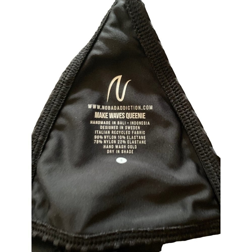 NWT No Bad Attitudes Black Triangle Bikini Top Size Small - Picture 6 of 6